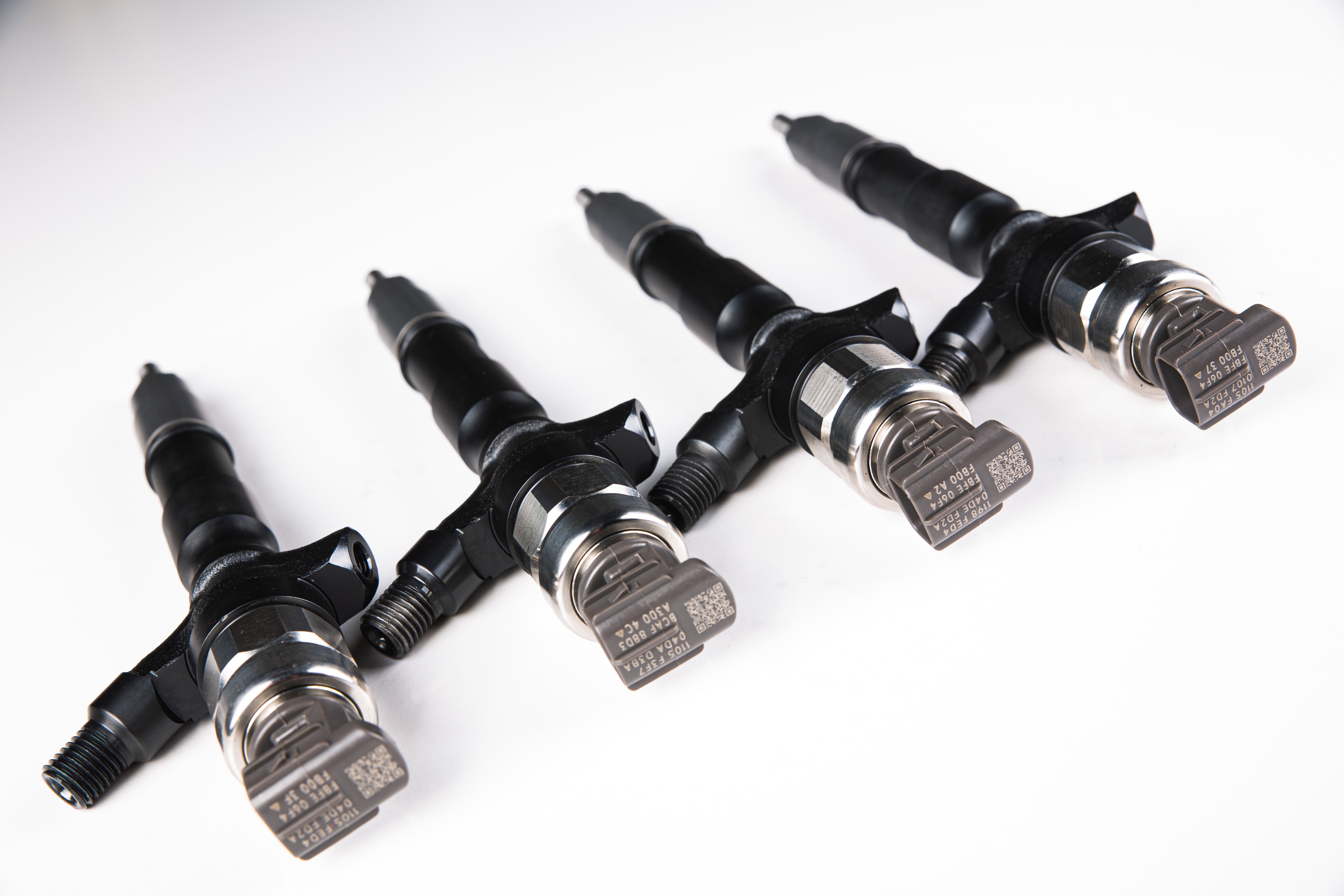 23670-30280 set of 4 Diesel Fuel Injector to suit Toyota Hilux KUN26R, KUN16R & Landcruiser Prado KDJ120R 3.0L 1KDFTV 2006-2009*