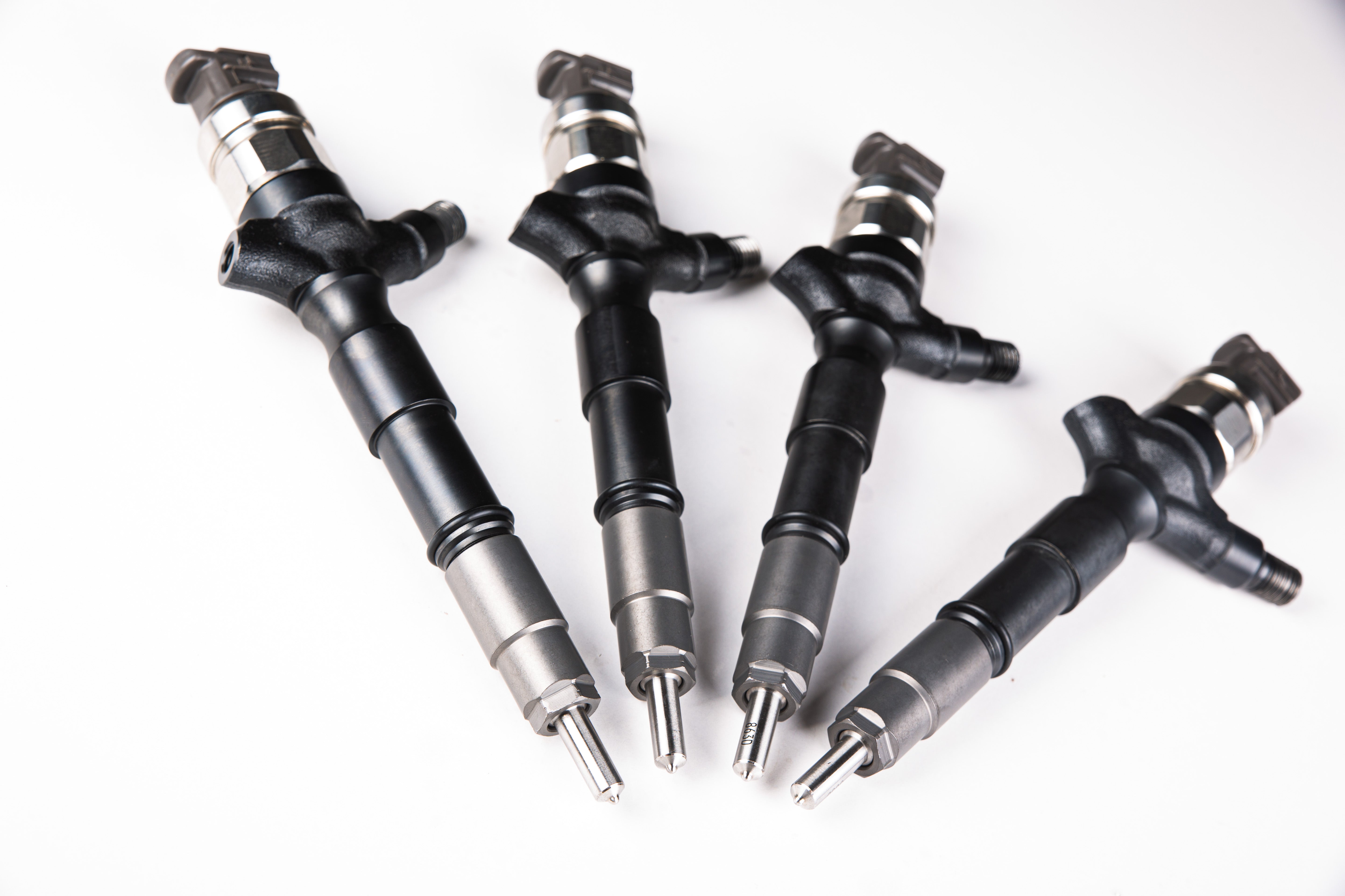 23670-30280 set of 4 Diesel Fuel Injector to suit Toyota Hilux KUN26R, KUN16R & Landcruiser Prado KDJ120R 3.0L 1KDFTV 2006-2009*
