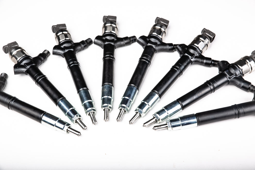 23670-51040 set of 8 Diesel Fuel Injectors to suit Toyota Landcruiser V8 4.5L 76 / 78 / 79 Series 1VD-FTV 2007 – 2017*