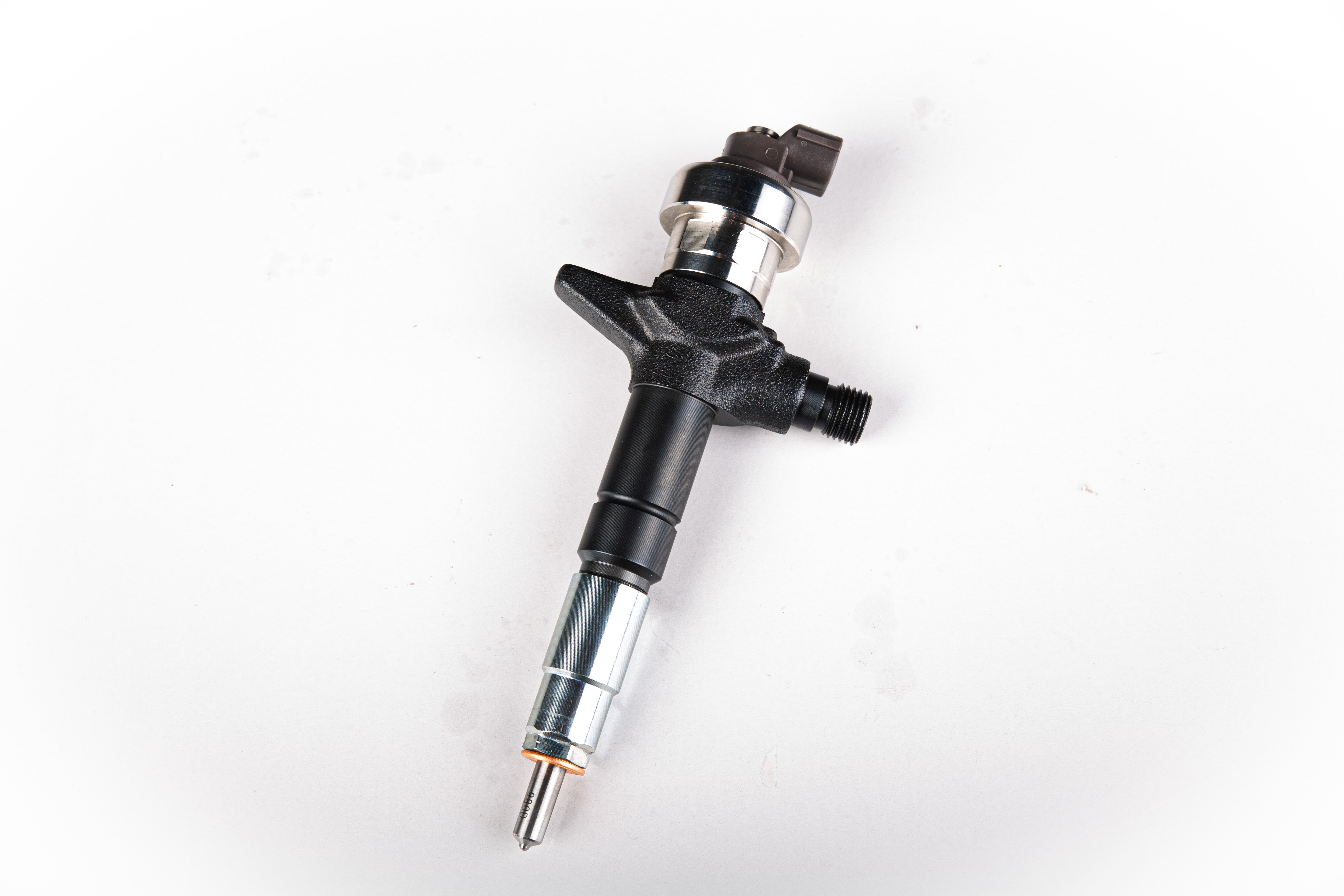 095000-6980 [RECO] EXCHANGE Diesel Fuel Injector to suit Isuzu D Max 3.0 Turbo 4JJ1 & Holden Rodeo / Colorado 2007-2012*