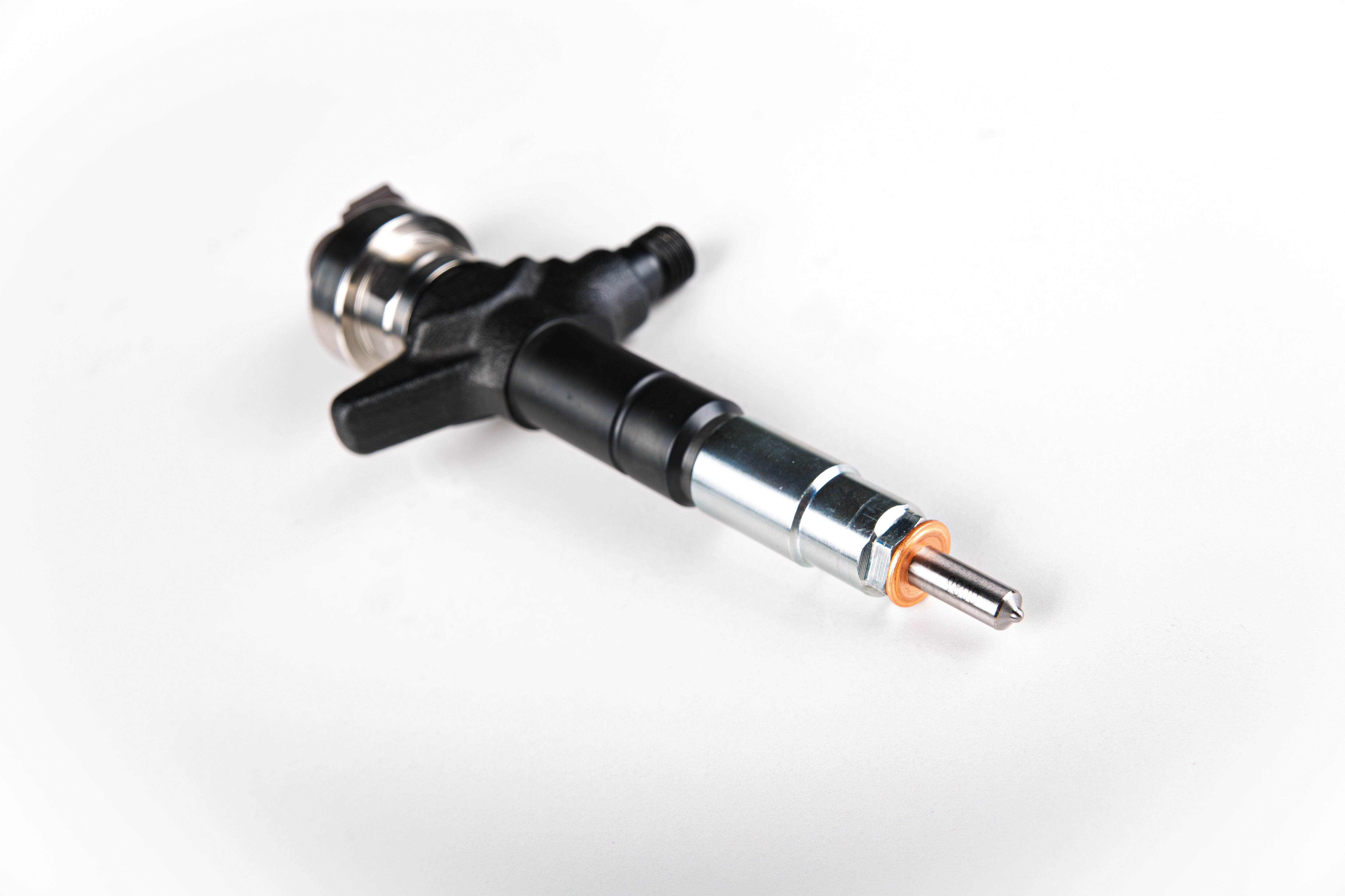 095000-6980 [RECO] EXCHANGE Diesel Fuel Injector to suit Isuzu D Max 3.0 Turbo 4JJ1 & Holden Rodeo / Colorado 2007-2012*