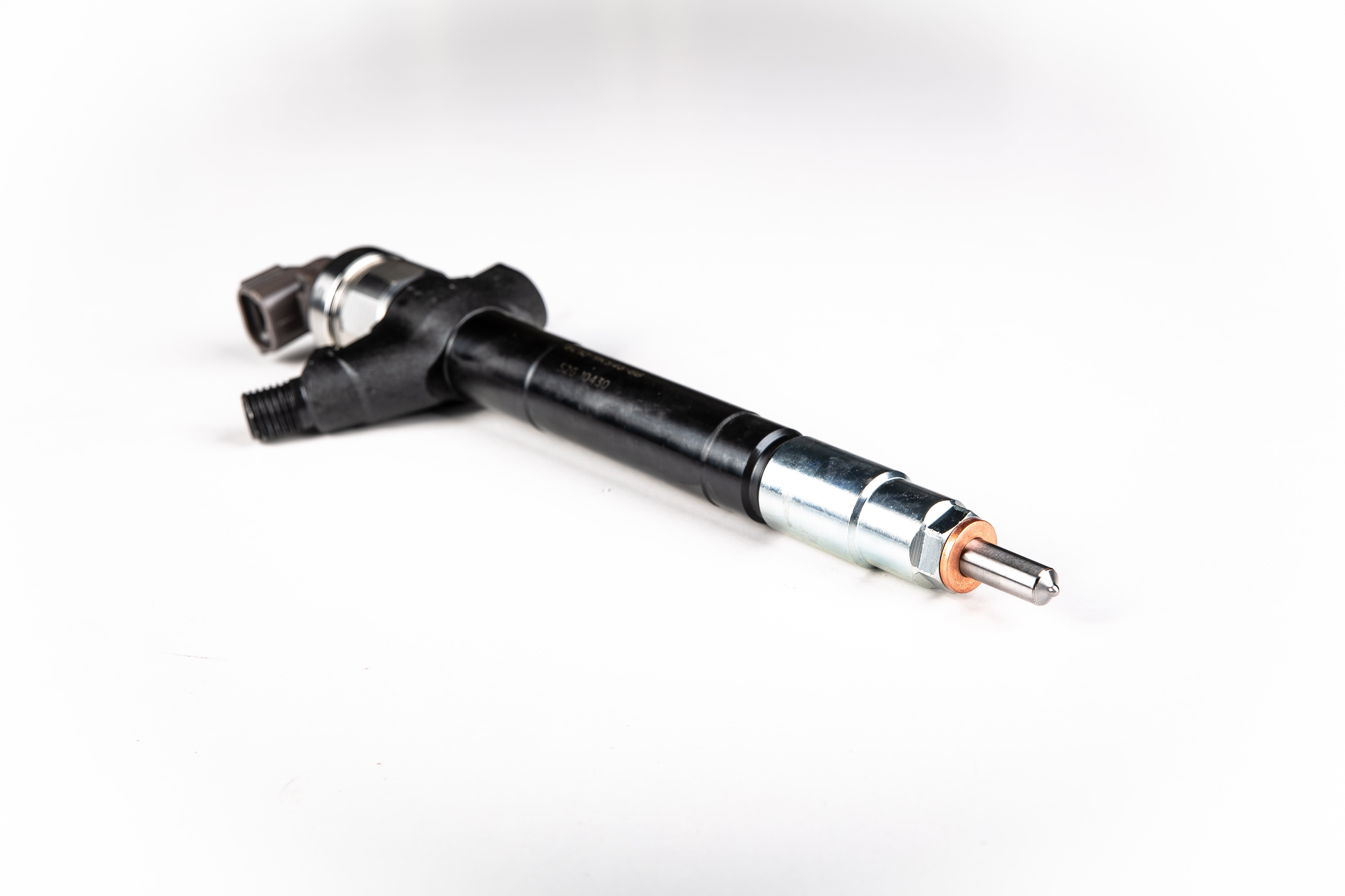 095000-7060 [RECO] EXCHANGE Diesel Fuel Injector to suit Ford Transit 2.2L 2006-2014 Land Rover Defender 2.4L 2006-2016
