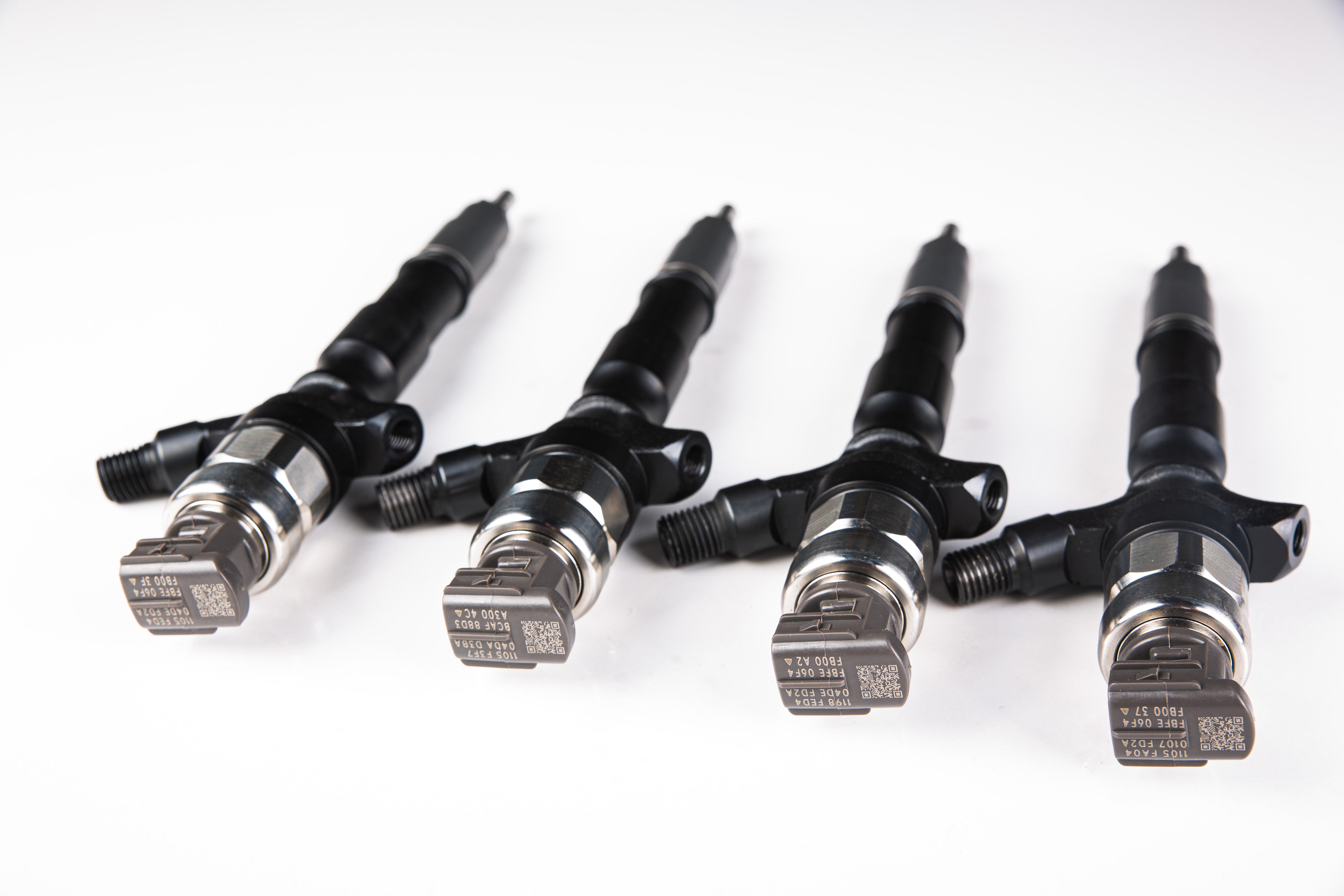 23670-30280 set of 4 Diesel Fuel Injector to suit Toyota Hilux KUN26R, KUN16R & Landcruiser Prado KDJ120R 3.0L 1KDFTV 2006-2009*
